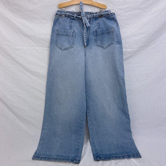 🦋 Joy USA flared jeans 🦋 - Picture 6 of 15